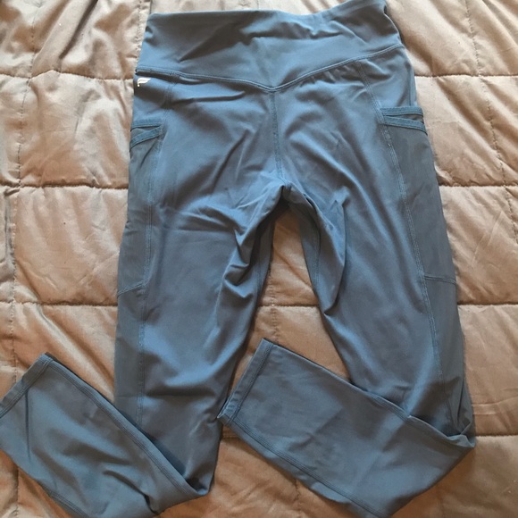 Fabletics Trinity leggings with pockets - Picture 7 of 9